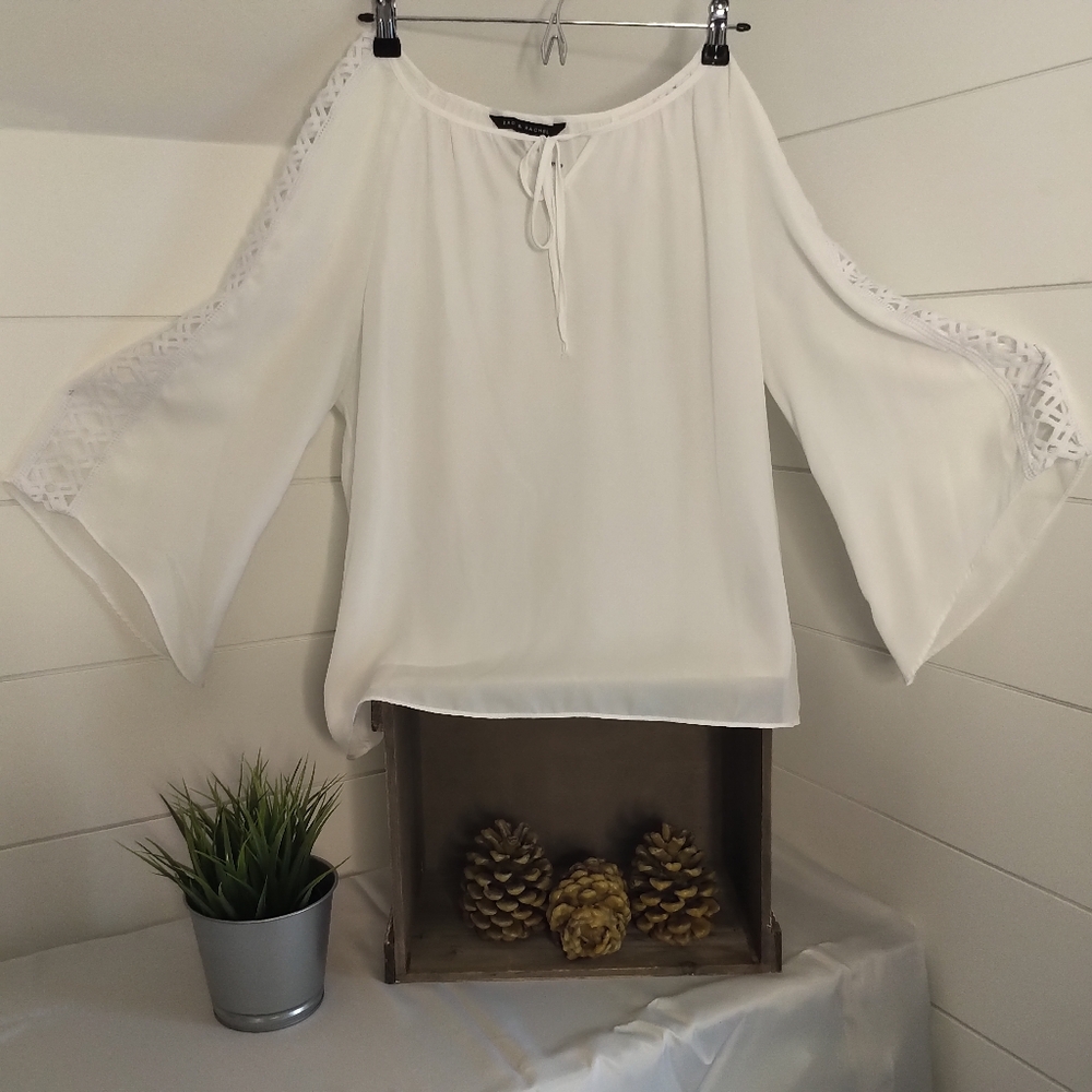 Sweet Zac & Rachel Flowy Boho Blouse with Bell Sleeves